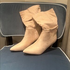 Chic Cream Slouchy Boots. Never worn size 8